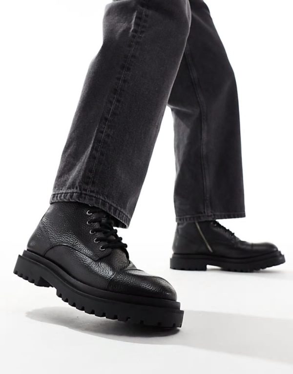 Sully toe-cap boot in black grain leather - Image 4