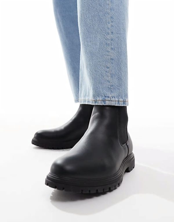 Dalton chelsea boots in black - Image 4