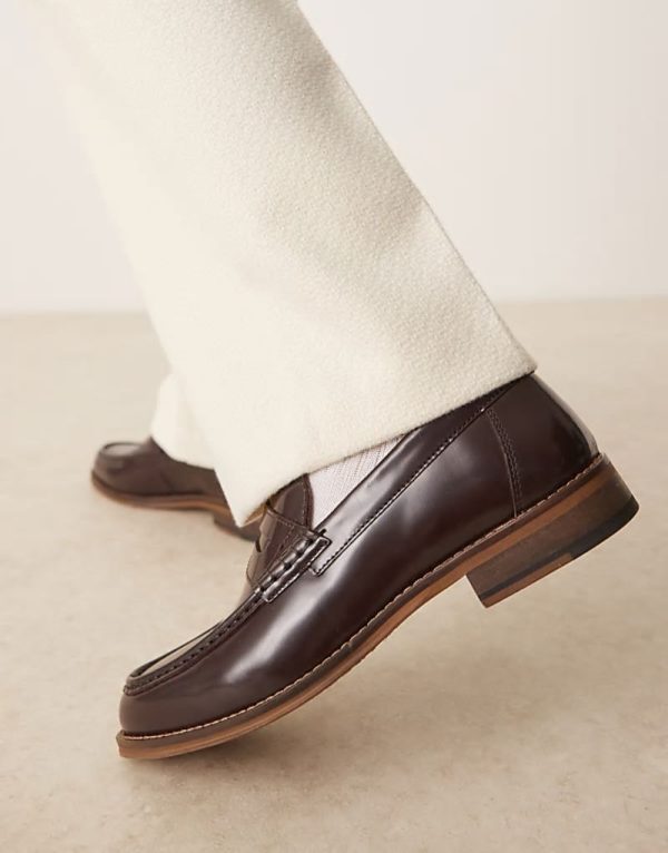 penny loafers in burgundy leather - Image 4