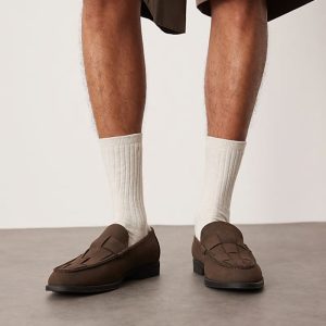 loafers in brown with weave detail
