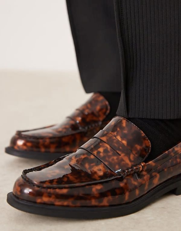 penny loafers in tortoise print - Image 2