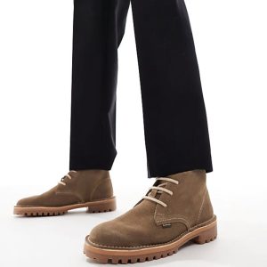 Hobart lace-up boots in desert suede