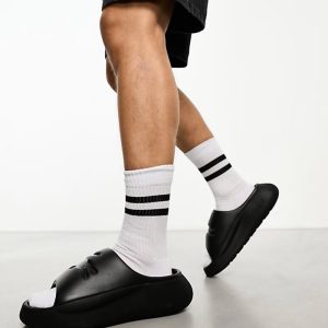 Serve 3.0 XL Sliders In Black