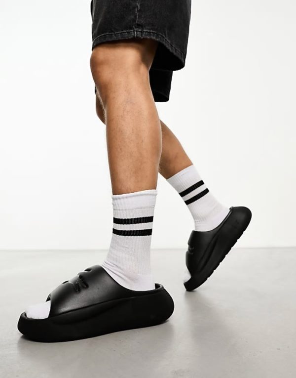 Serve 3.0 XL Sliders In Black