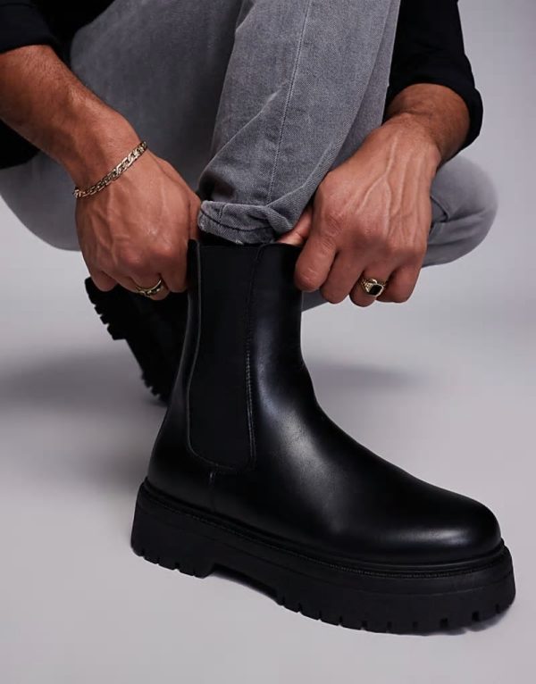 High quality chelsea boots in black with chunky sole