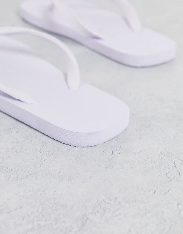flip flops in white - Image 2