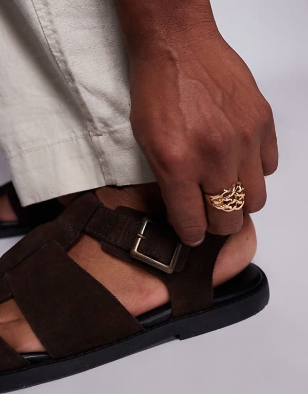 closed fisherman sandals in brown suede - Image 3